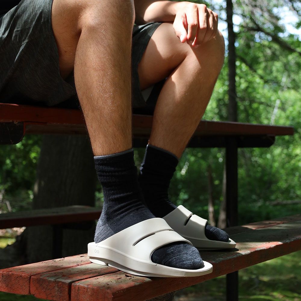 ウーフォス OOahh リカバリーサンダル スポーツサンダル シャワーサンダルタイプ OOFOS ウーアー 国内正規品