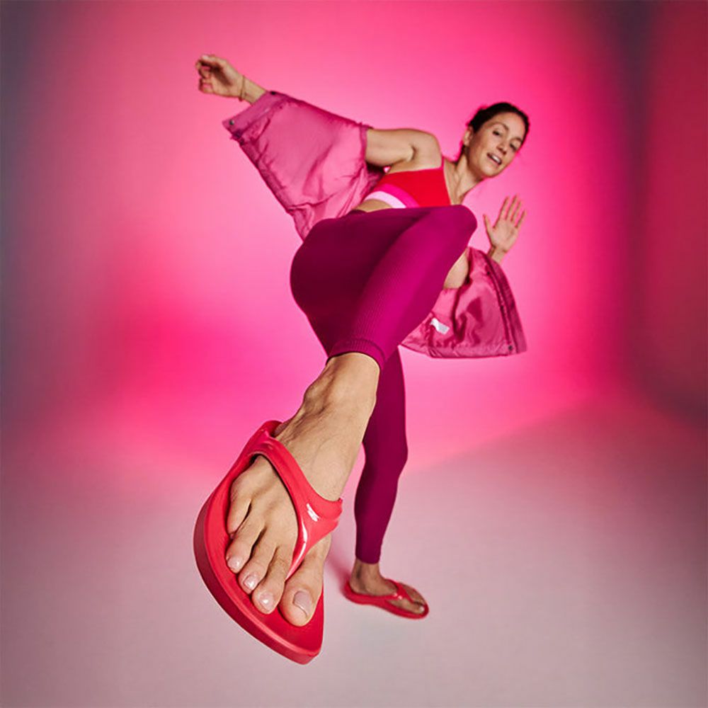 ウーフォス OOlala リカバリーサンダル スポーツサンダル トングタイプ OOFOS ウーララ 国内正規品