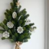 【早期購入特典！削り木のオーナメントプレゼント】 壁掛け式 クリスマスツリーセット プラウエンレース6枚 木製オーナメント1個（アルビン・プライスラー） 国内正規品