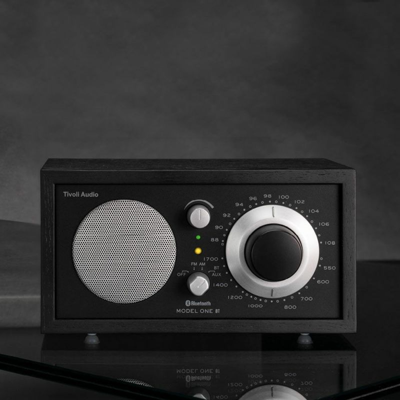 チボリオーディオ AM/ワイドFMラジオ付き Bluetooth スピーカー モデルワンBT Tivoli Audio Model One BT |  物語のある雑貨店 NUTS
