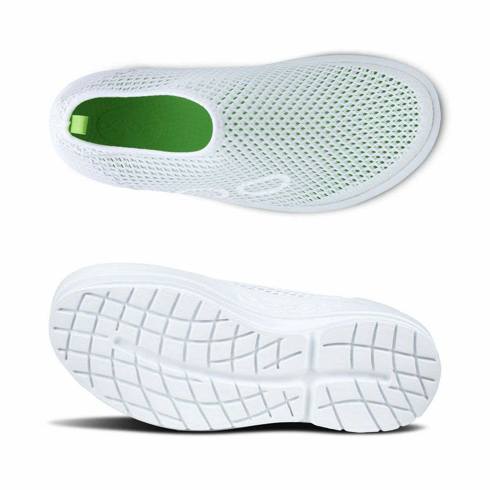 ウーフォス OOmega Chukka 厚底タイプ リカバリーサンダル スポーツサンダル メッシュシューズタイプ OOFOS ウーメガチャッカ 国内正規品