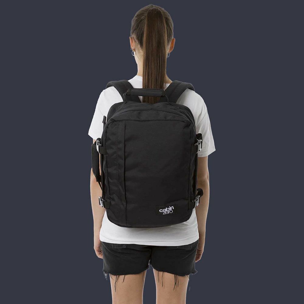 キャビンゼロ クラシック 28L バックパック CABINZERO CLASSIC 28リットル 【ギフト包装不可】