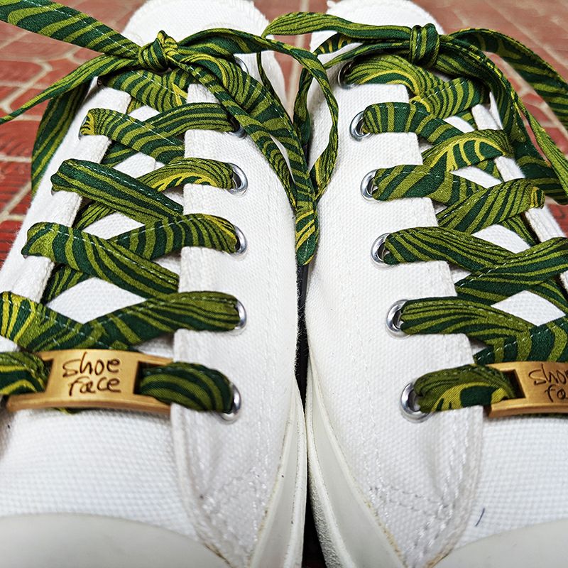 着物から作った靴紐　shoe face