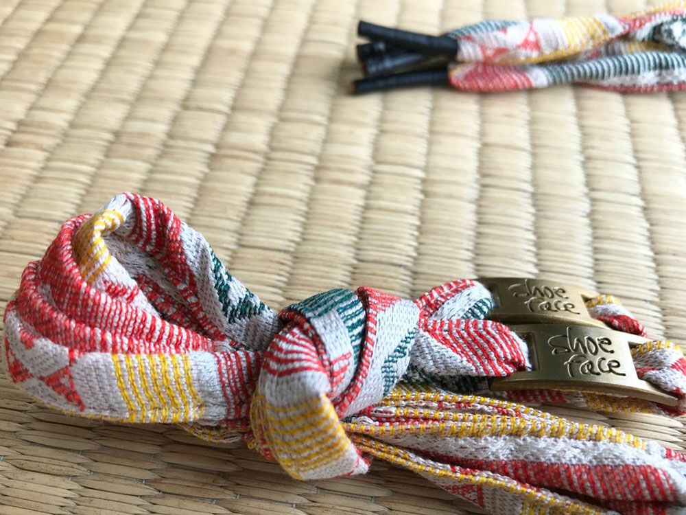 着物から作った靴紐