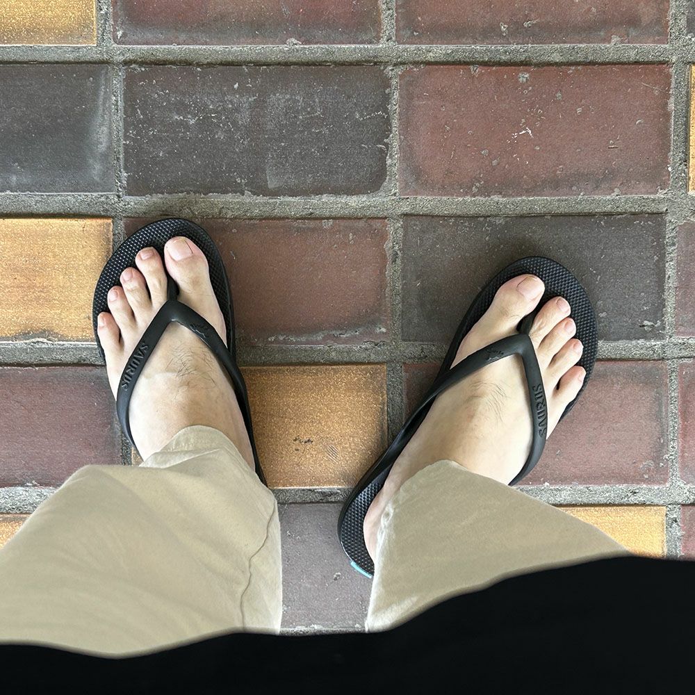 SAURUS サウルス ビーチサンダル