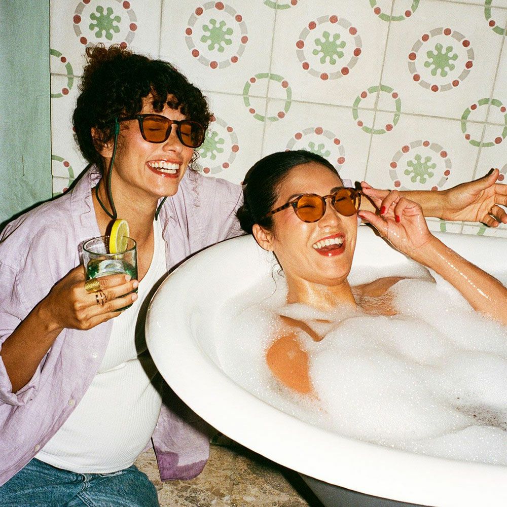 スリーピンググラス　イジピジ　メガネ