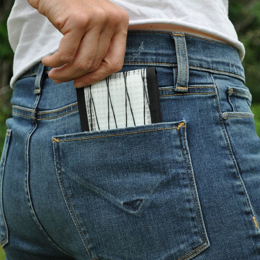 フローフォールド Flowfold 二つ折り財布