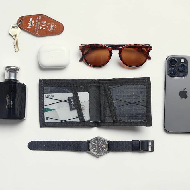 フローフォールド Flowfold 二つ折り財布