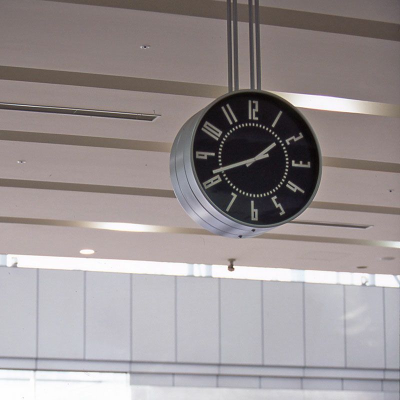 掛け時計　レムノス