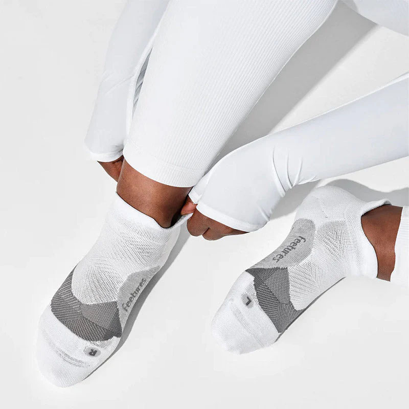 フィーチャーズ Feetures ソックス