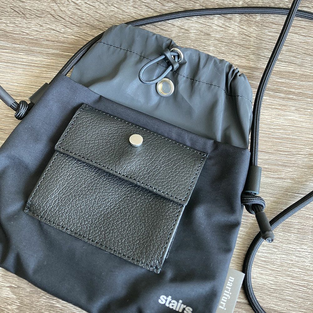 巾着バッグ　ミニバッグ　黒　ナリフリ　stairs design products