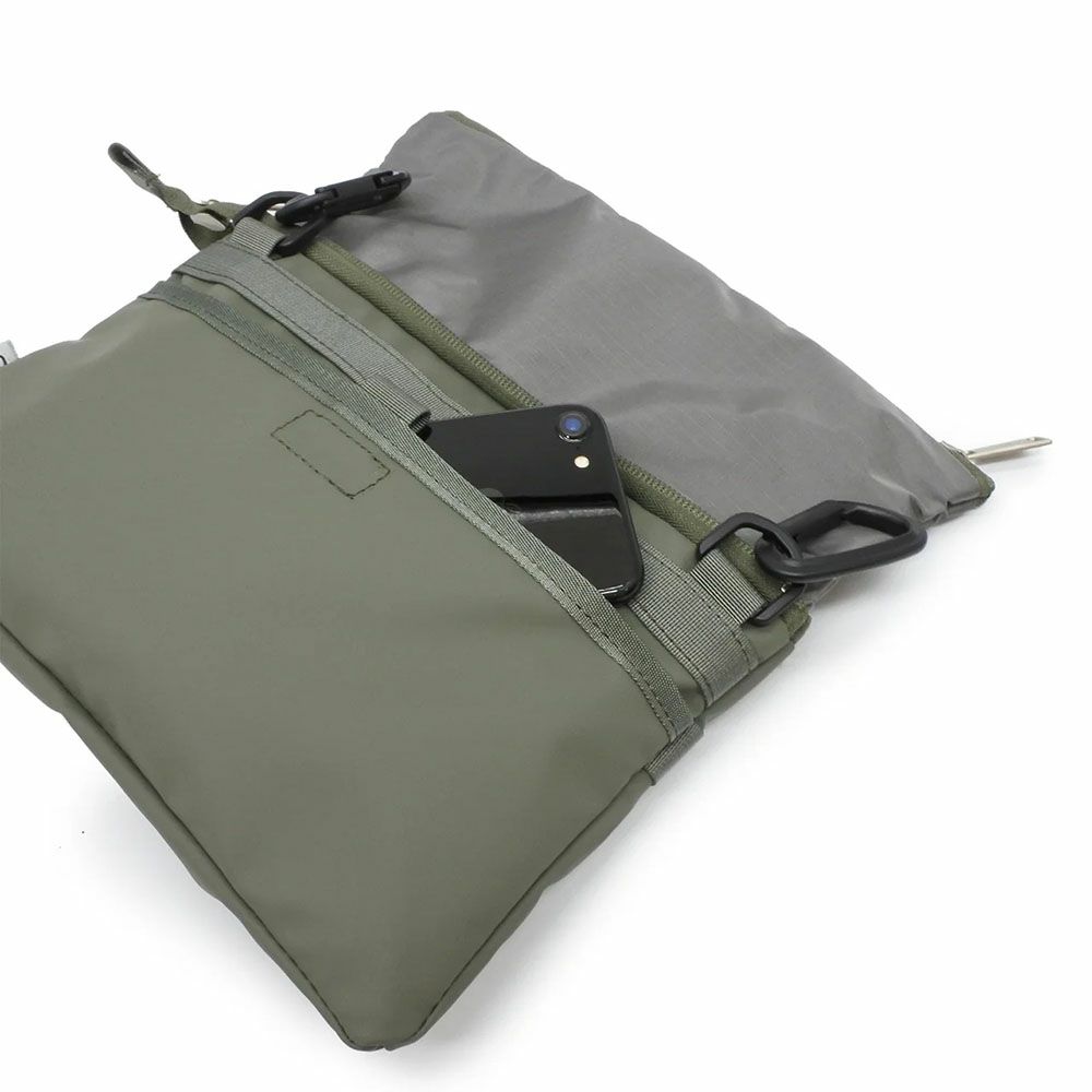 CIE GRID3 ATTACHMENT-01 サコッシュ ショルダーバッグ