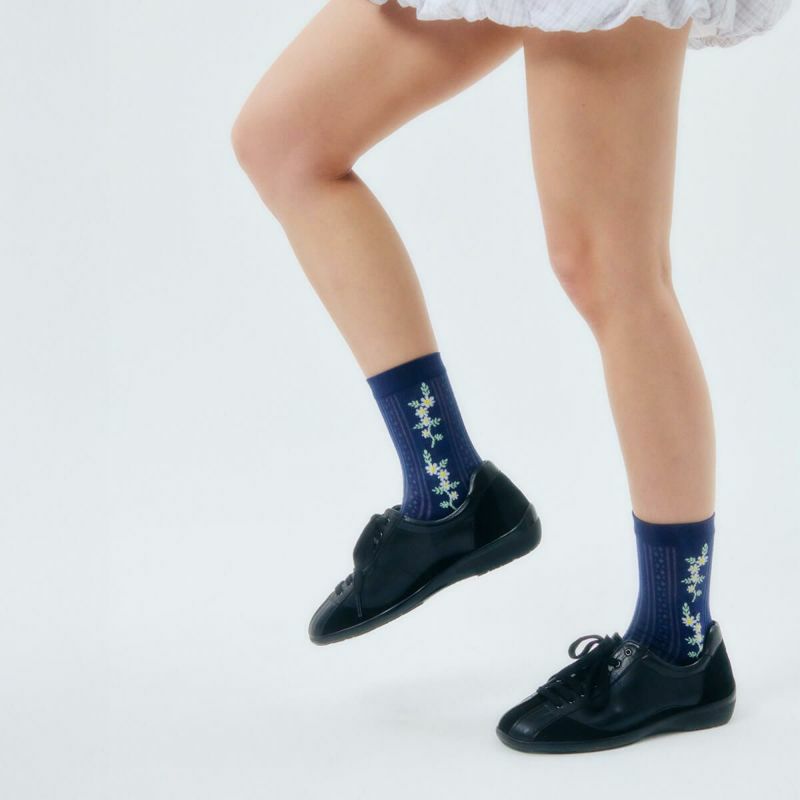 I HATE MONDAY 韓国ブランド　靴下　シアーソックス