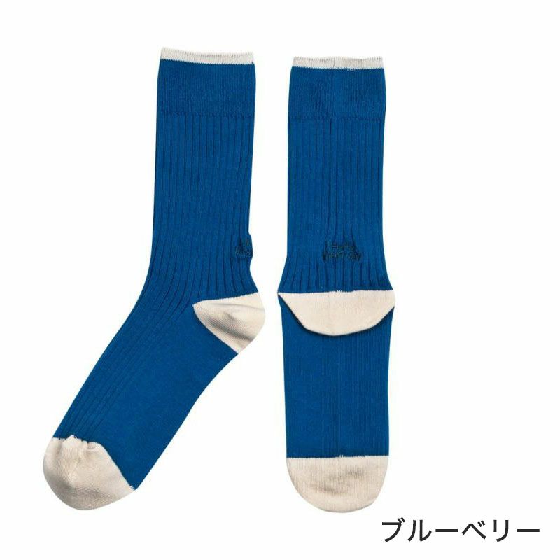 I hate monday 靴下　韓国ブランド　ブルー