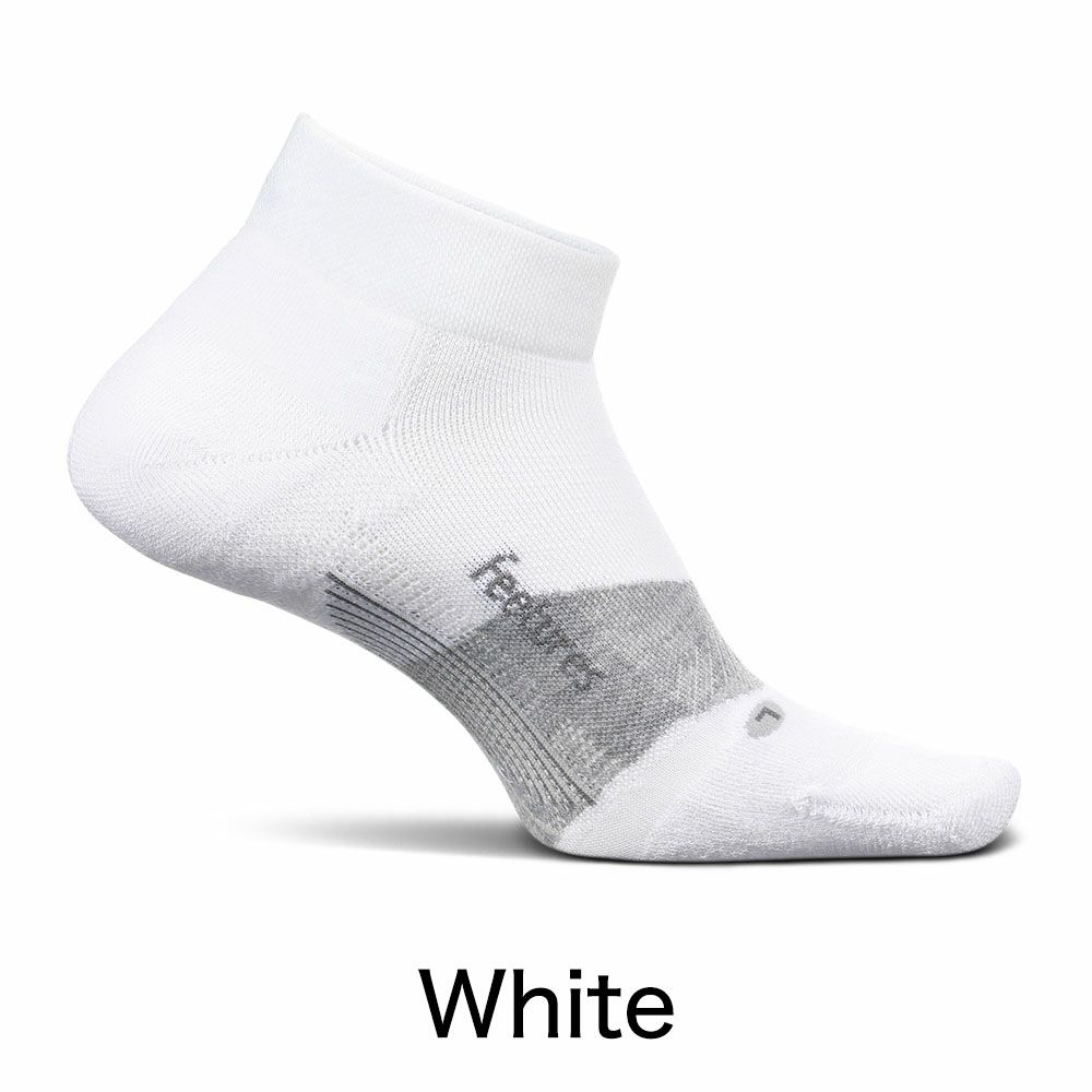 Feetures フィーチャーズ ゴルフソックス メンズ Elite Golf Max Cushion Low Cut ブラック ホワイト 高クッション ズレにくい 快適フィット 通気性 吸汗速乾 スイング安定 ゴルフ用品